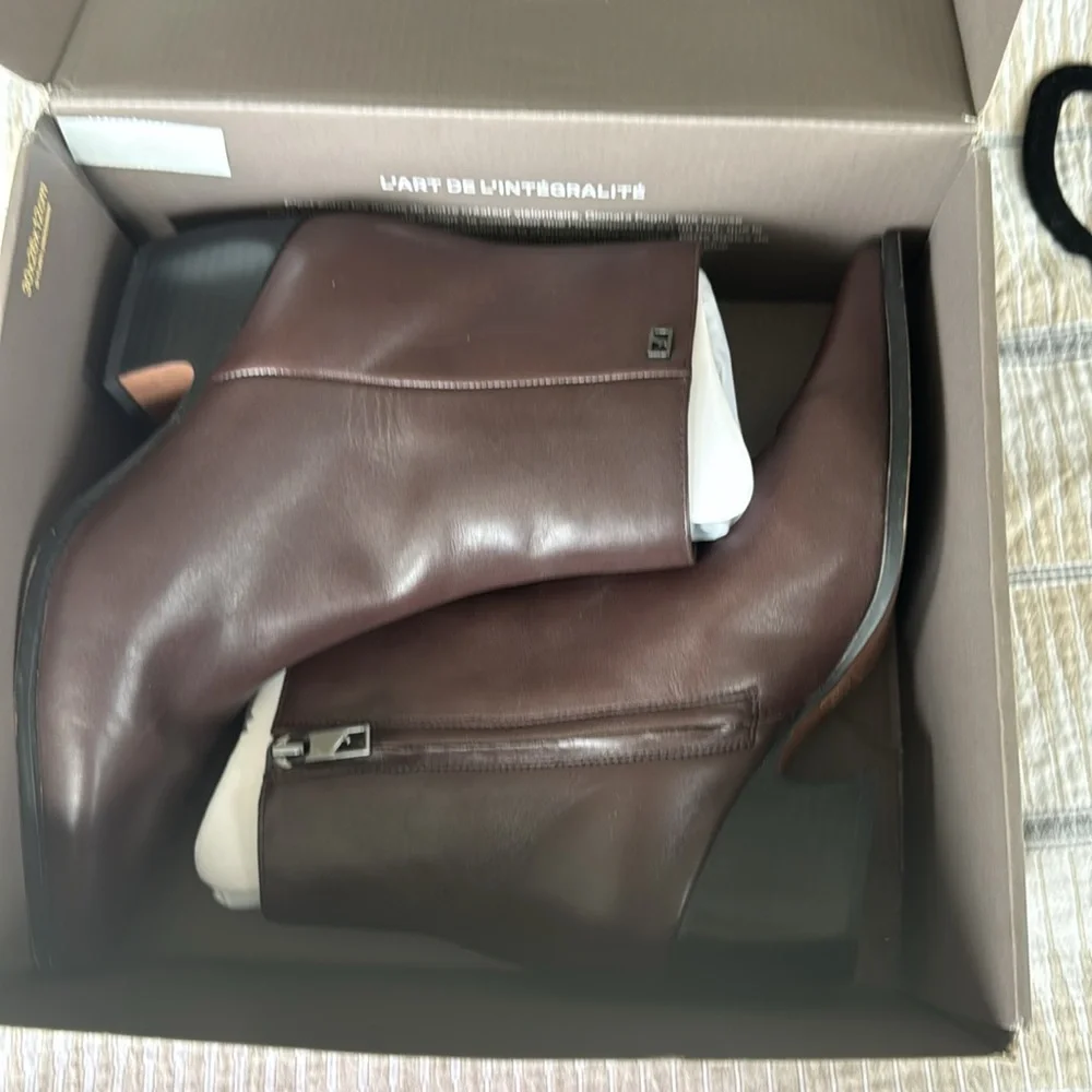 Franco Sarto Vivian Bootie in Brown Size 8M - Picture 4 of 13